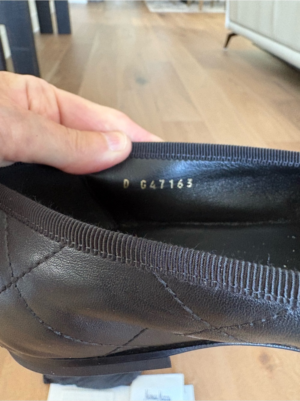 Chanel Cambon 2026 Quilted Black Ballet Flats With White CC Logo - Picture 6 of 14